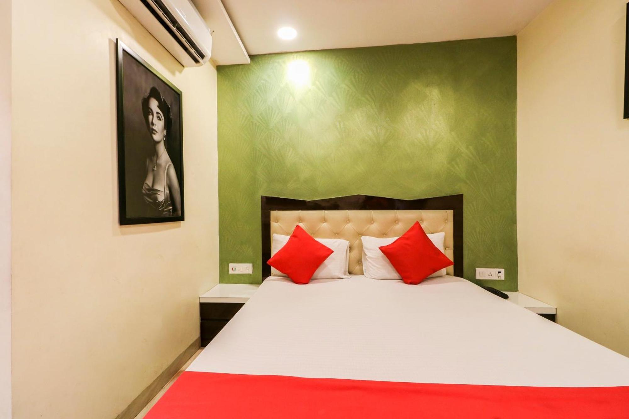 Hotel O Abi Inn Hotel Near Dhakuria Manipal Hospital Kalkutta Kültér fotó