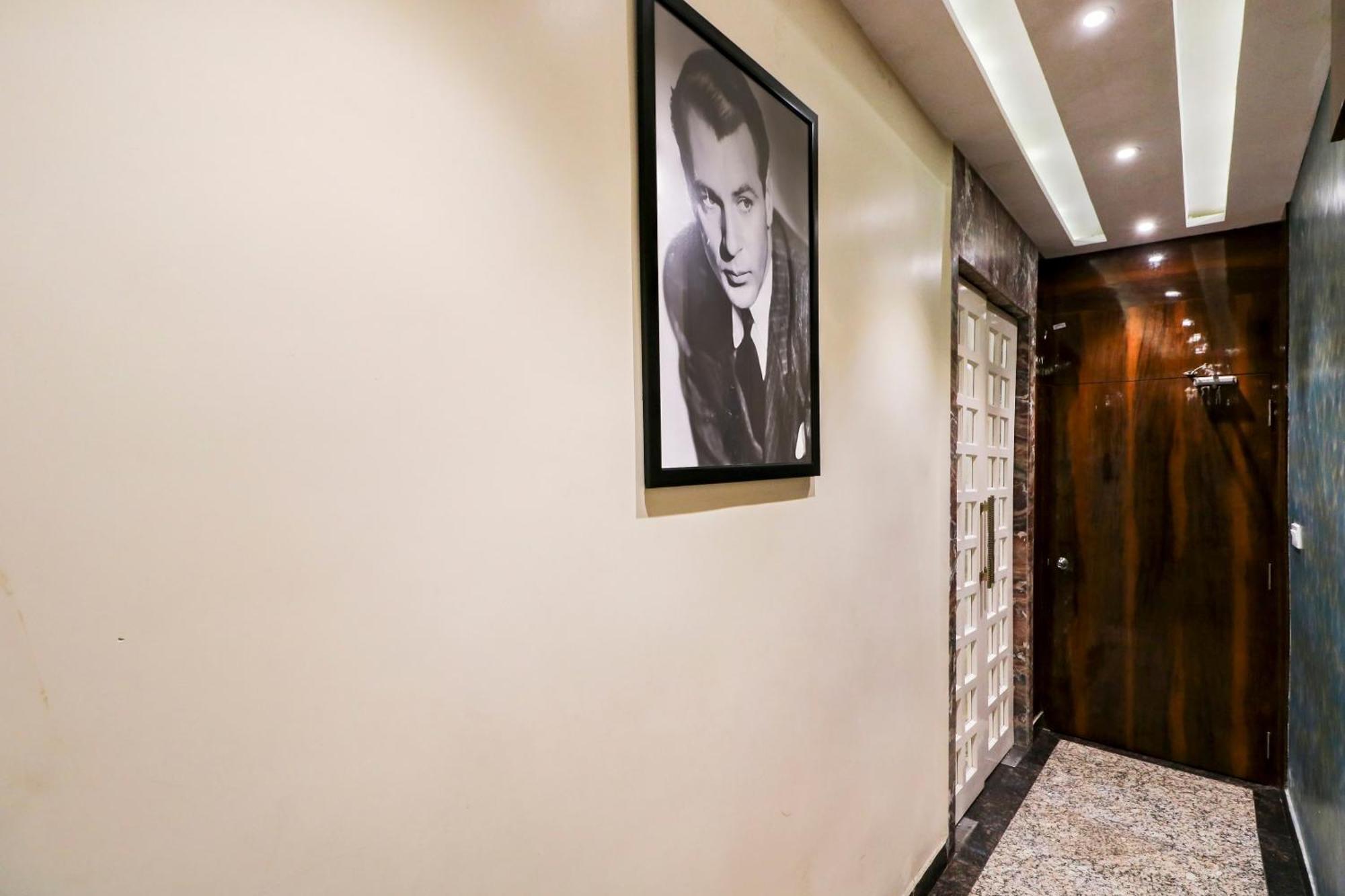 Hotel O Abi Inn Hotel Near Dhakuria Manipal Hospital Kalkutta Kültér fotó
